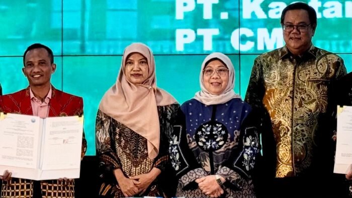 Penandatangan MoU antara STP Poltekkes Kemenkes dan PT USM Berkah Indonesia